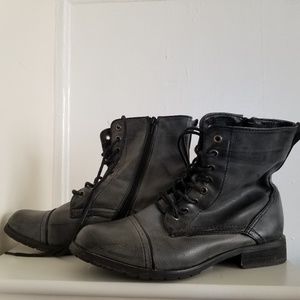 Moto Boots